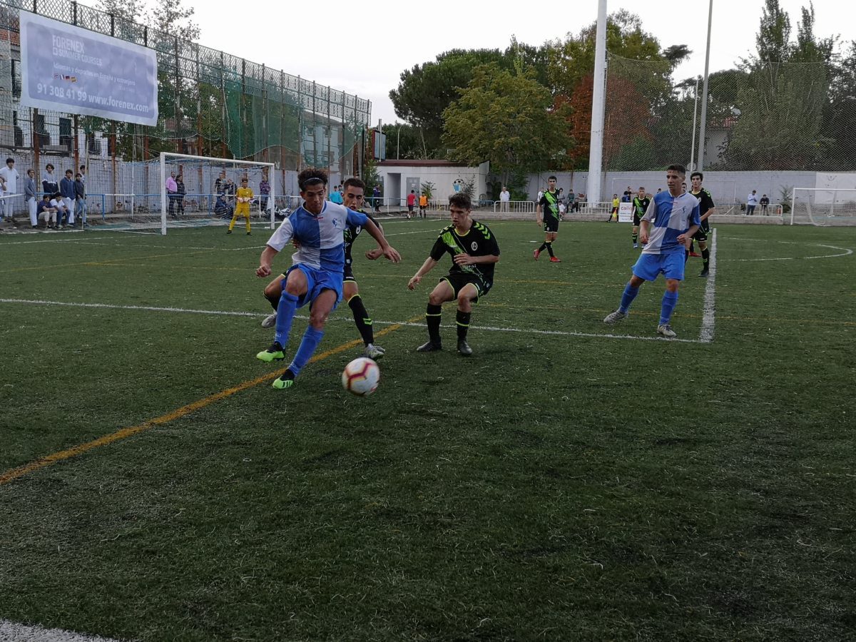 El Aravaca remonta un partido épico al Rayo Majadahonda