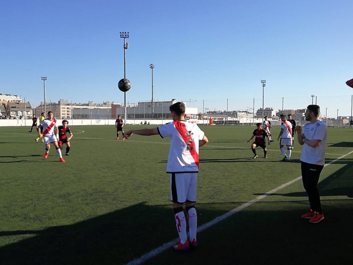 3 goles para 3 puntos del Rayo Vallecano ante el Unión Adarve