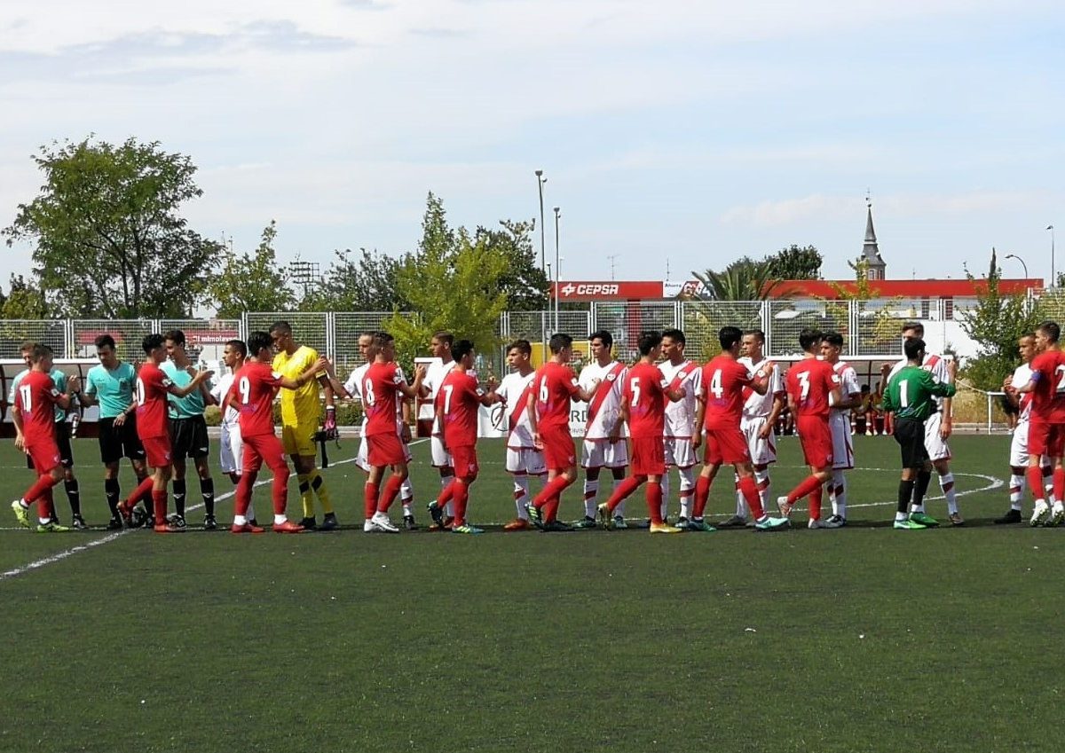 El Rayo arrolla al Santa Marta